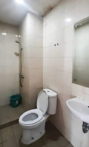 Bathroom, Vidaview Apartment ASHTON 11 TYPE 2BR, Makassar