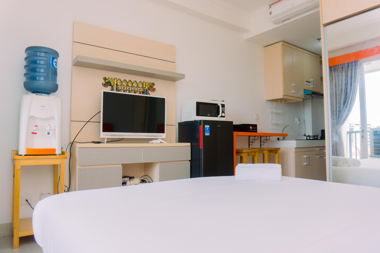 Bedroom 4, Cozy Studio at 8th Floor Signature Park Grande Apartment By Travelio, Jakarta Timur