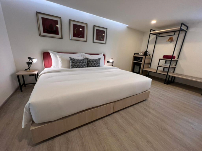 Bedroom 12