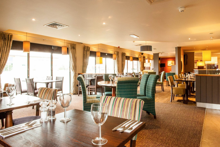 Food & Drinks 5, Premier Inn East Midlands Airport, Leicestershire