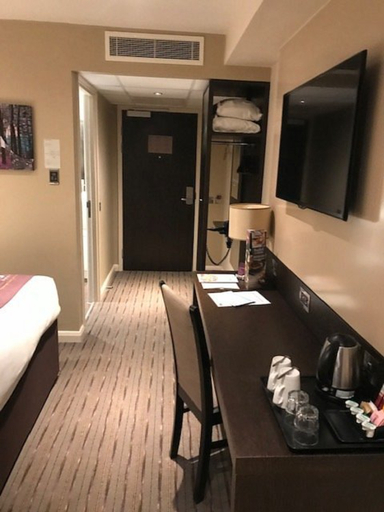 Bedroom 3, Premier Inn Darlington Town Centre, Darlington