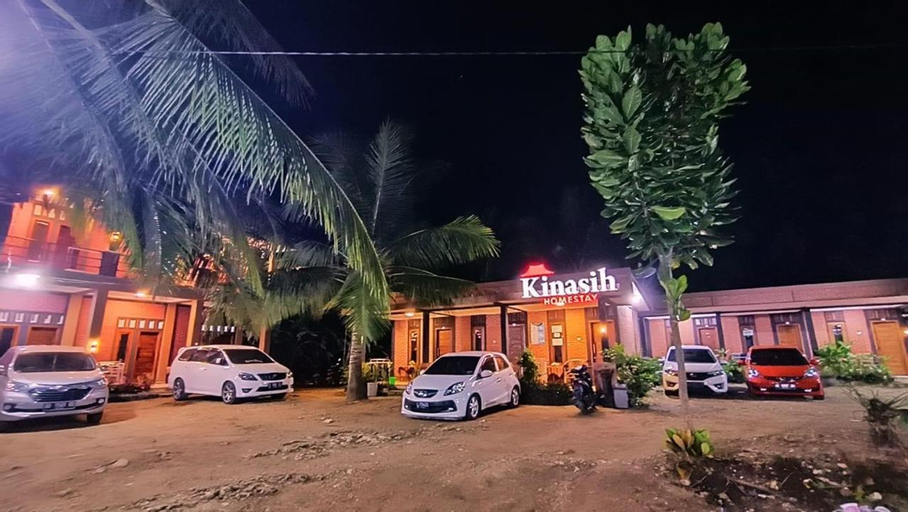 Kinasih Homestay Pacitan, Pacitan