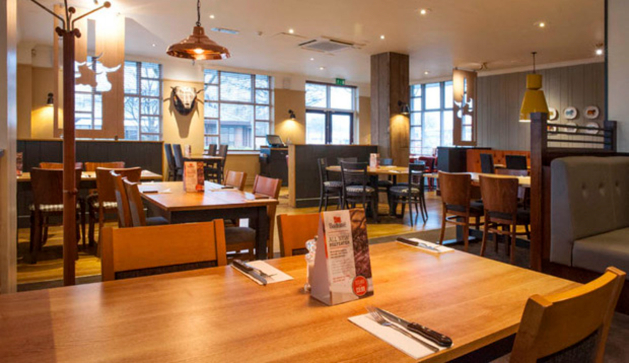 Food & Drinks, Premier Inn Dover - A20, Kent