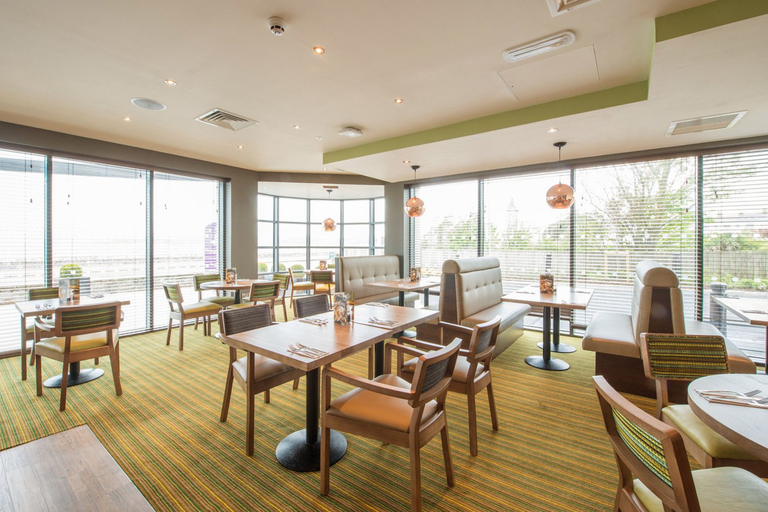 Food & Drinks 5, Premier Inn Exmouth Seafront, Devon