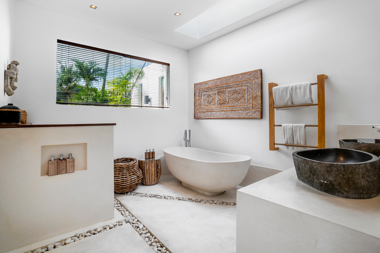 Bathroom 5, GoodFellas by BaliSuperHost, Badung