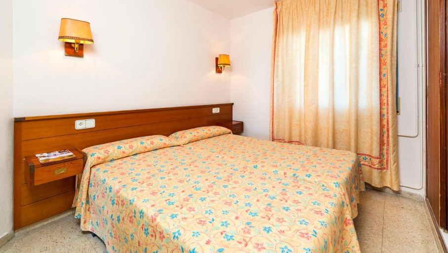 Bedroom 2, Apartamentos Guitart, Girona
