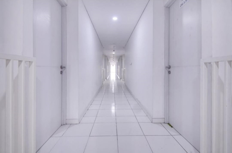Public Area 5, Aeropolis Apartment by Tarigan Rooms, Tangerang