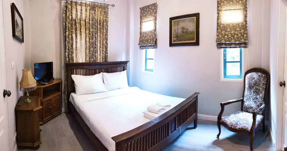 Bedroom 11