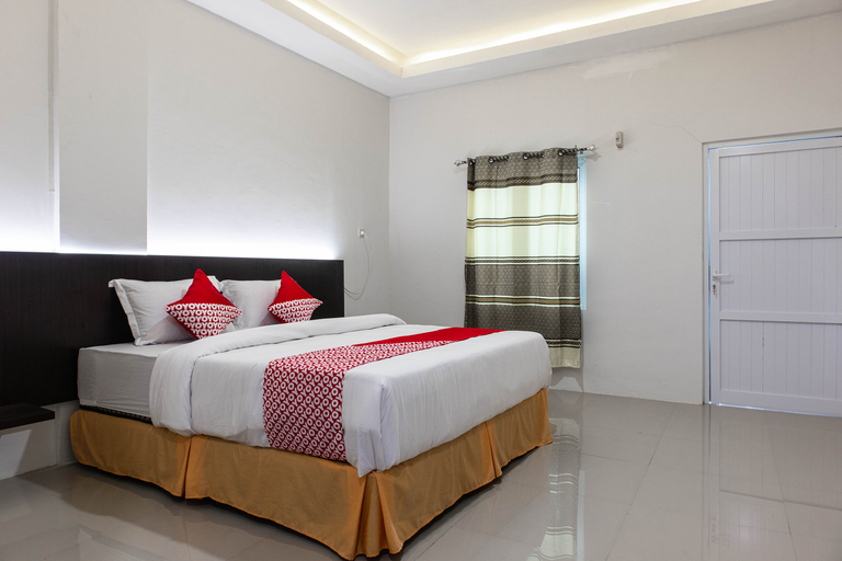Bedroom 4, OYO 1359 Evergreen Homestay, Kupang