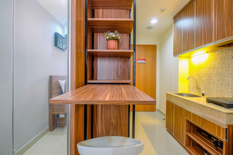 Others 4, Nice and Spacious Studio at Evenciio Margonda Apartment By Travelio, Depok