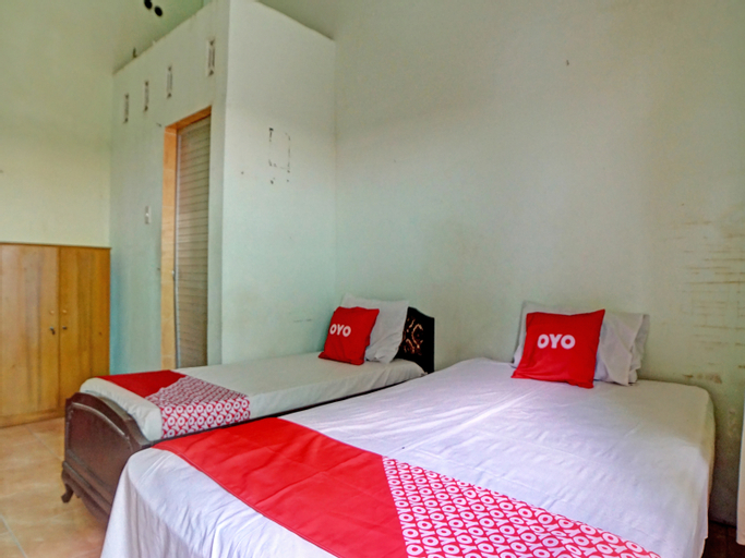 Bed 8