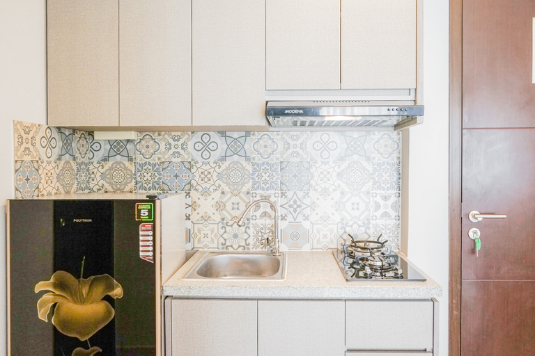 Others 4, Modern and Cozy 1BR at Saveria BSD Apartment By Travelio, Tangerang