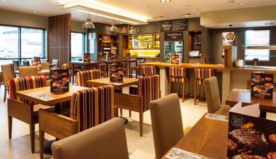 Food & Drinks, Premier Inn Fleet, Hampshire