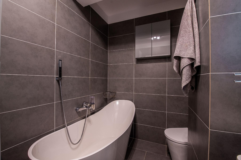 Bathroom 2, Luxury 2 Room Apartment Militari Bucharest M3, Chiajna