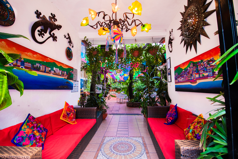 Public Area, Hotel Posada de Roger - Near Los Muertos Beach, Puerto Vallarta