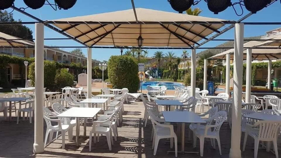 Food & Drinks 4, Mariner Club Apartments , Baleares