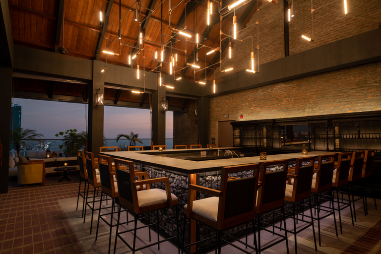 Food & Drinks 5, Granbell Hotel Colombo, Thimbirigasyaya