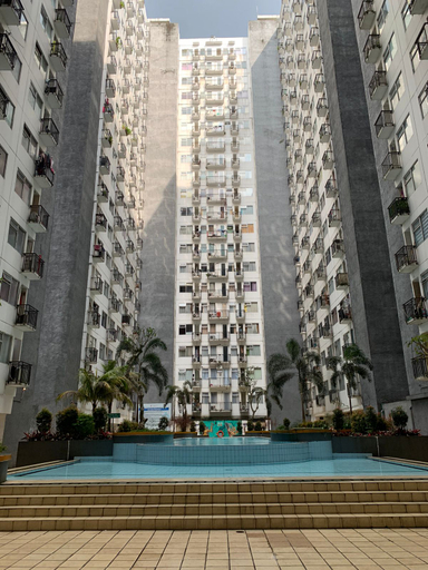 Exterior & Views 3, The Jarrdin Apartment by Febi Fdpro, Bandung