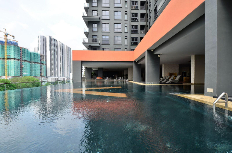 Sport & Beauty 5, Baby & kids friendly, JB CIQ, Romantic Duplex, Johor Bahru