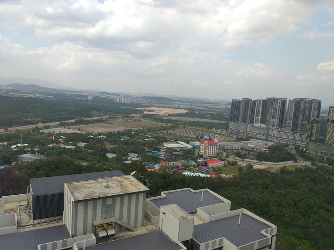 Others 4, Meridin, Johor Bahru