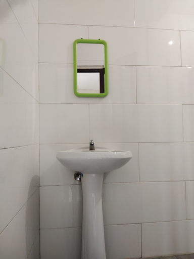 Bathroom 5, Mojokerto Classic Homestay, Mojokerto
