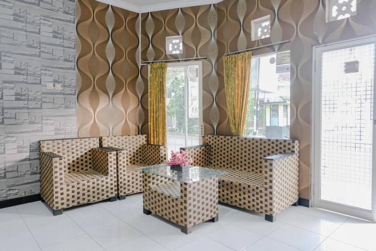 Public Area 7