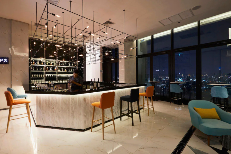 Food & Drinks 15