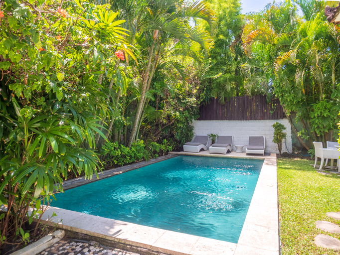 Swimming Pool 3