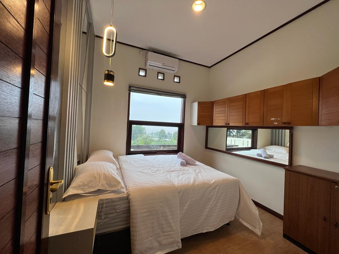 Bedroom 3, Villa Lembang 3BR Amethyst K-11 With Hot Whirpool, Bandung