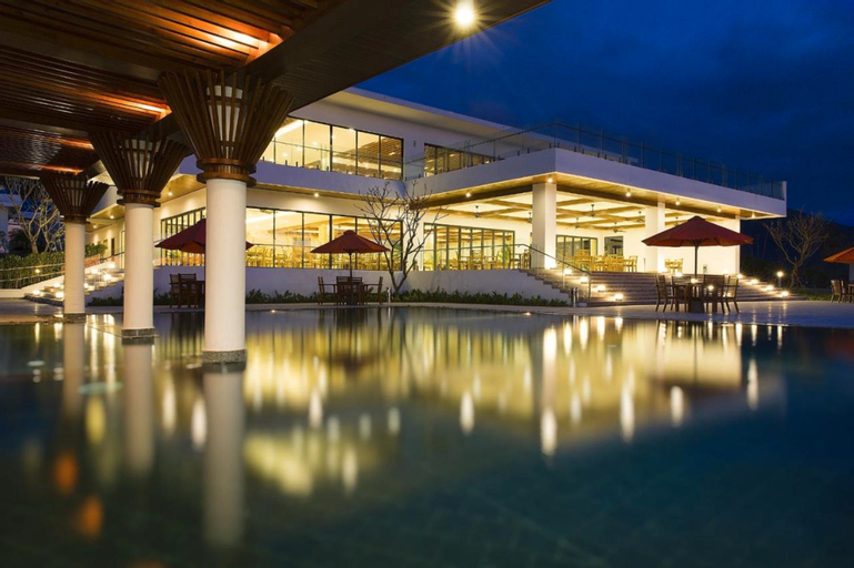 Cam Ranh Riviera Beach Resort & Spa, Cam Lâm