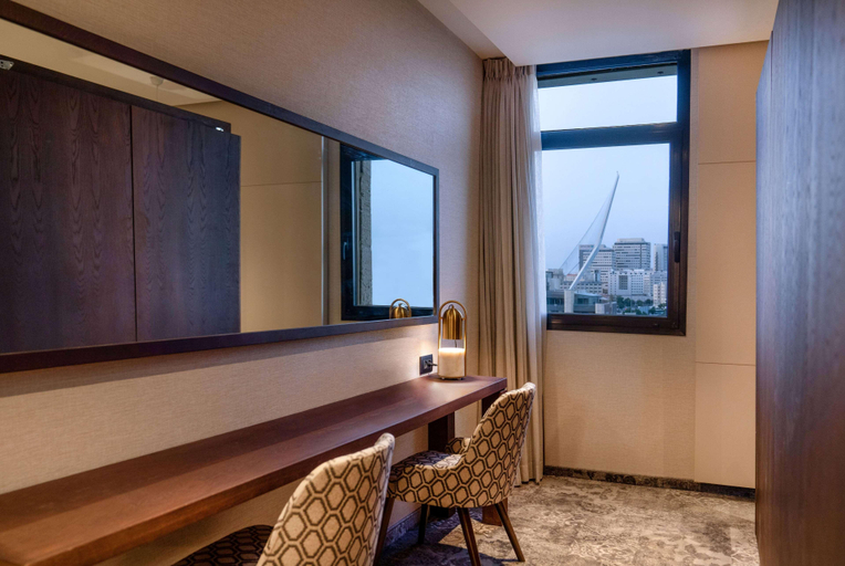 Bedroom 5, Ramada by Wyndham Jerusalem