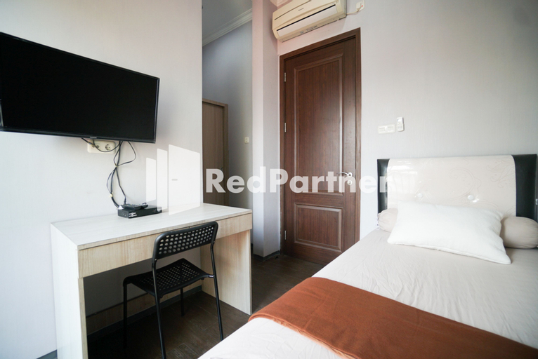 Bedroom 3, Toba Mansion Syariah near Benhil RedPartner, Central Jakarta