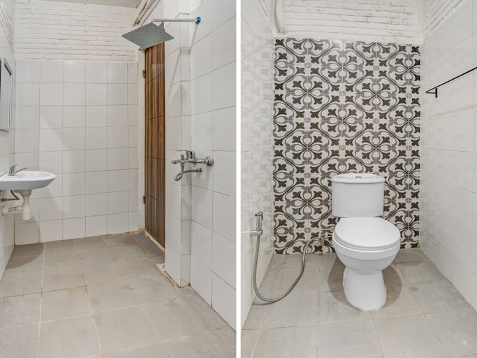 Bathroom 5, OYO 90828 Ara Guest House, Malang