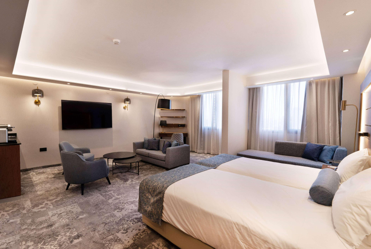 Bedroom 4, Ramada by Wyndham Jerusalem