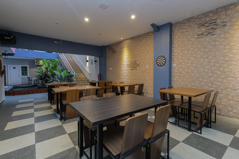 Food & Drinks 4, RedDoorz Plus @ Swun Stay Raya Langsep, Malang
