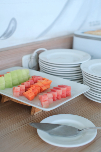 Food & Drinks 6