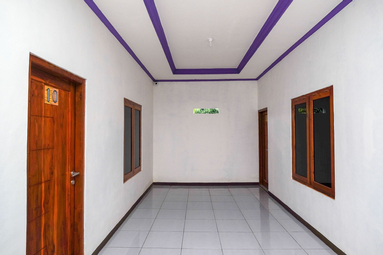 Public Area 7