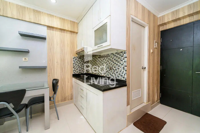 Dining Room 21