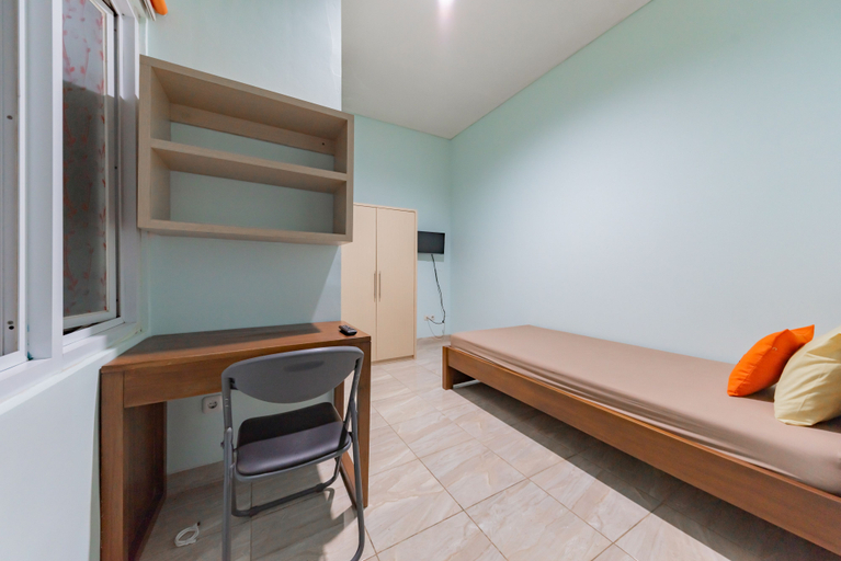 Bedroom 5, KoolKost @ The Casa 18 (minimum stay 30 nights), Bandung