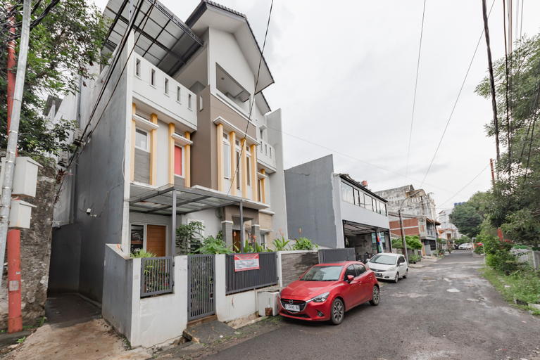 Exterior & Views 3, KoolKost @ The Casa 18 (minimum stay 30 nights), Bandung