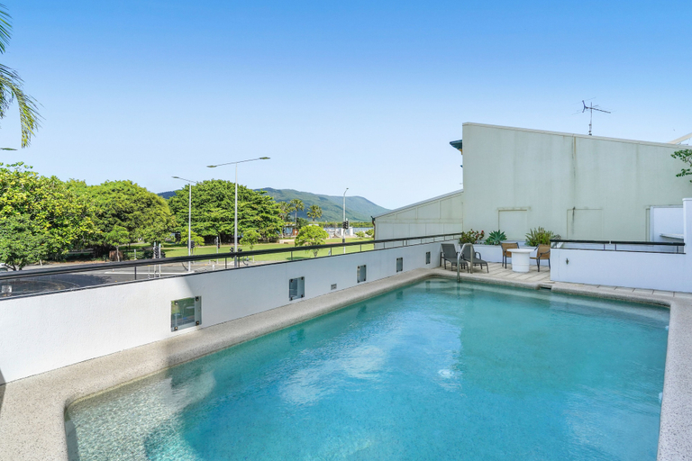 Sport & Beauty 3, Belle Escapes Luxury Penthouse with Ocean Views, Cairns