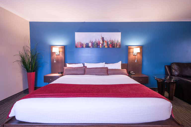 Bedroom 4, Le Noranda Hotel & Spa, an Ascend Collection Hotel, Rouyn-Noranda
