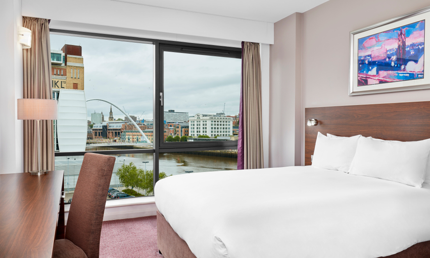 Bedroom 2, Leonardo Hotel Newcastle Quayside, Newcastle upon Tyne