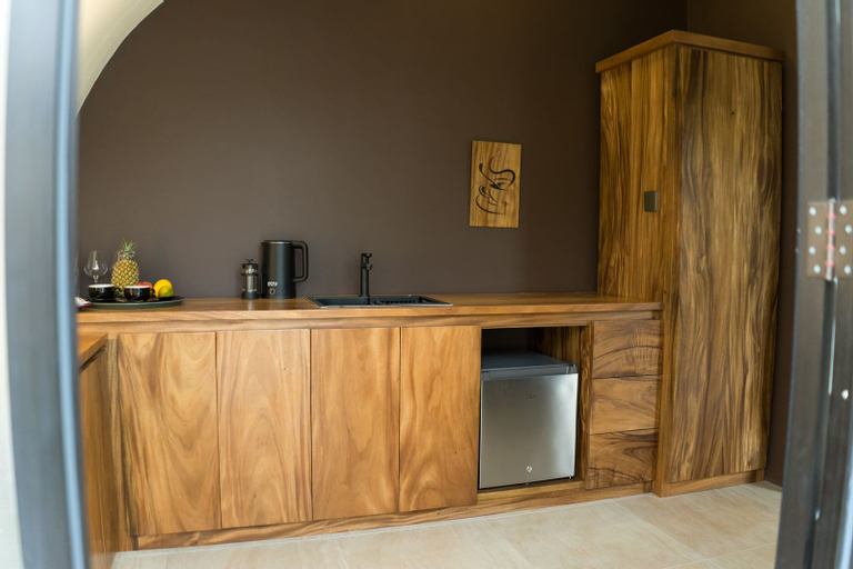 Dining Room 7