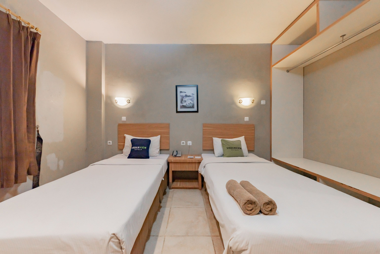 Bedroom 13