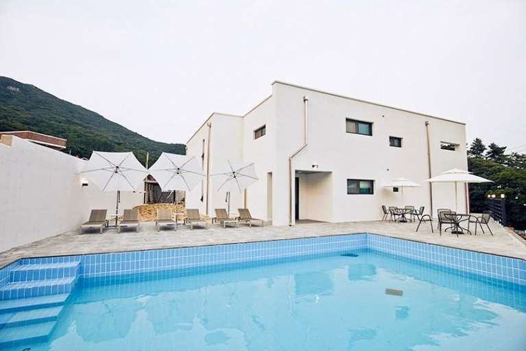 Others 5, Wando (Bogildo) Blackstone Pension, Wando