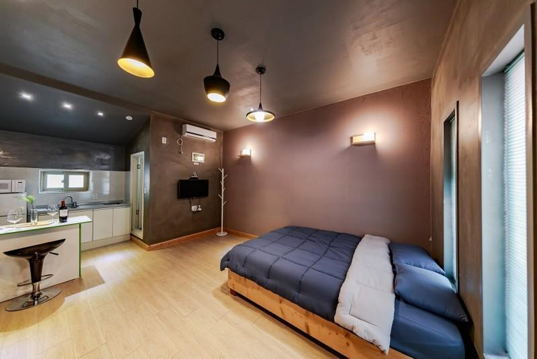 Bedroom 2, Ulsan (Baenaegol) Libe Pension, Miryang