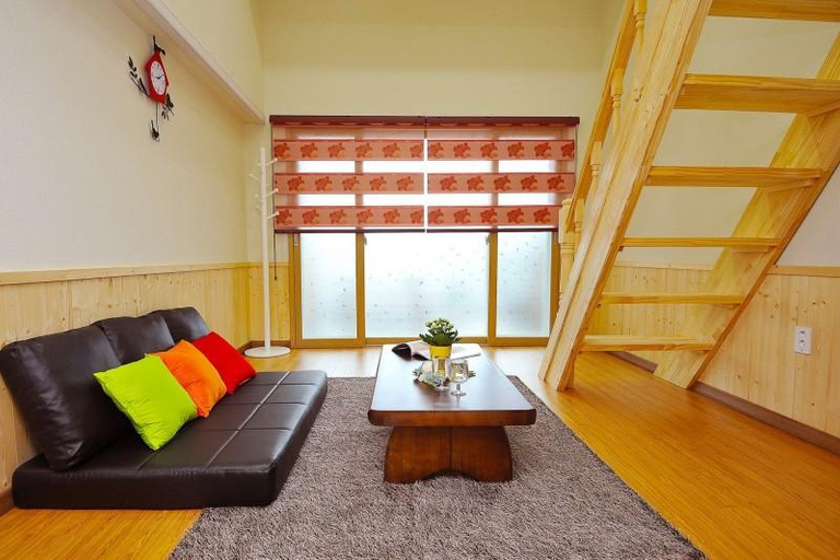 Others 5, Tongyeong Paros Pension, Tongyeong