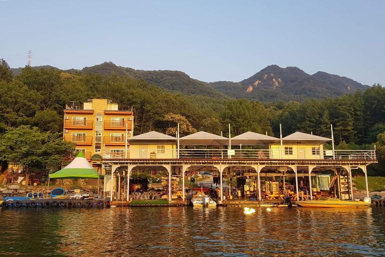 Exterior & Views 1, Gapyeong Sanwullo Water Leisure Pension, Chuncheon