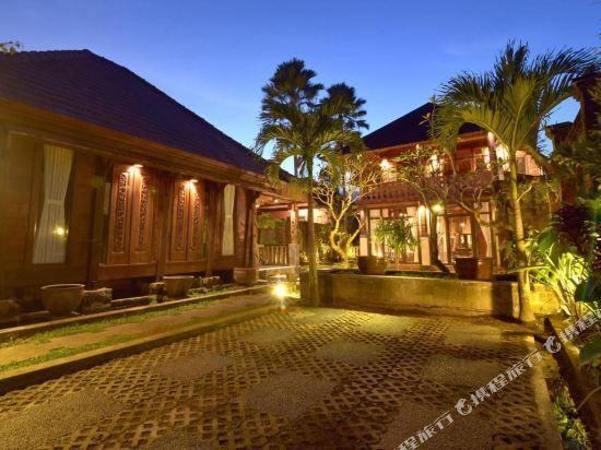 5, Wooden Villa by Prasi, Gianyar